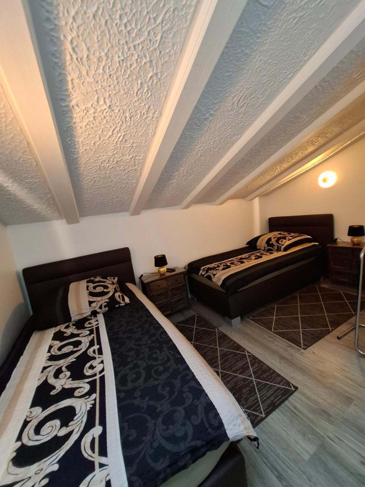 Die Hotelalternative Золінген Екстер'єр фото